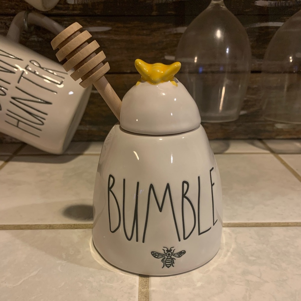 Rae Dunn honey jar